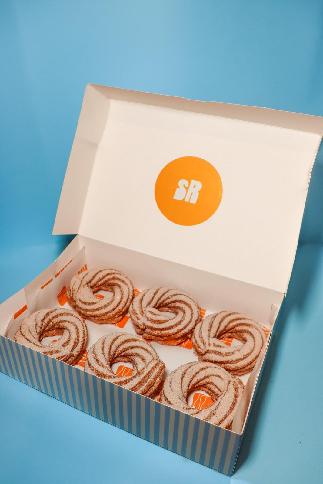Cinnamon Cruller Box (Half Dozen)